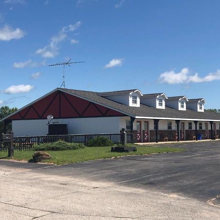 Exxon Quik Stop & Motel Wausaukee Esterno foto